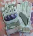 glove_rub_mcf_ff4.JPG