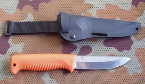 Ranger puukko M07 (N690, rączka i pochwa orange)