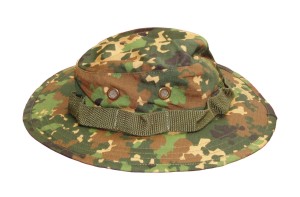 Panama w kamuflażu izłom